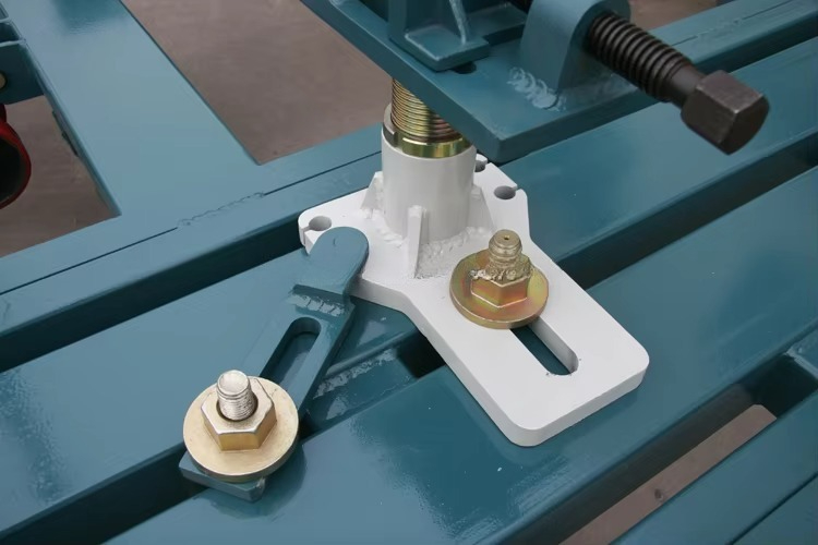 Máquina de enderezamiento de c - Car Frame Straightening reseña y precio